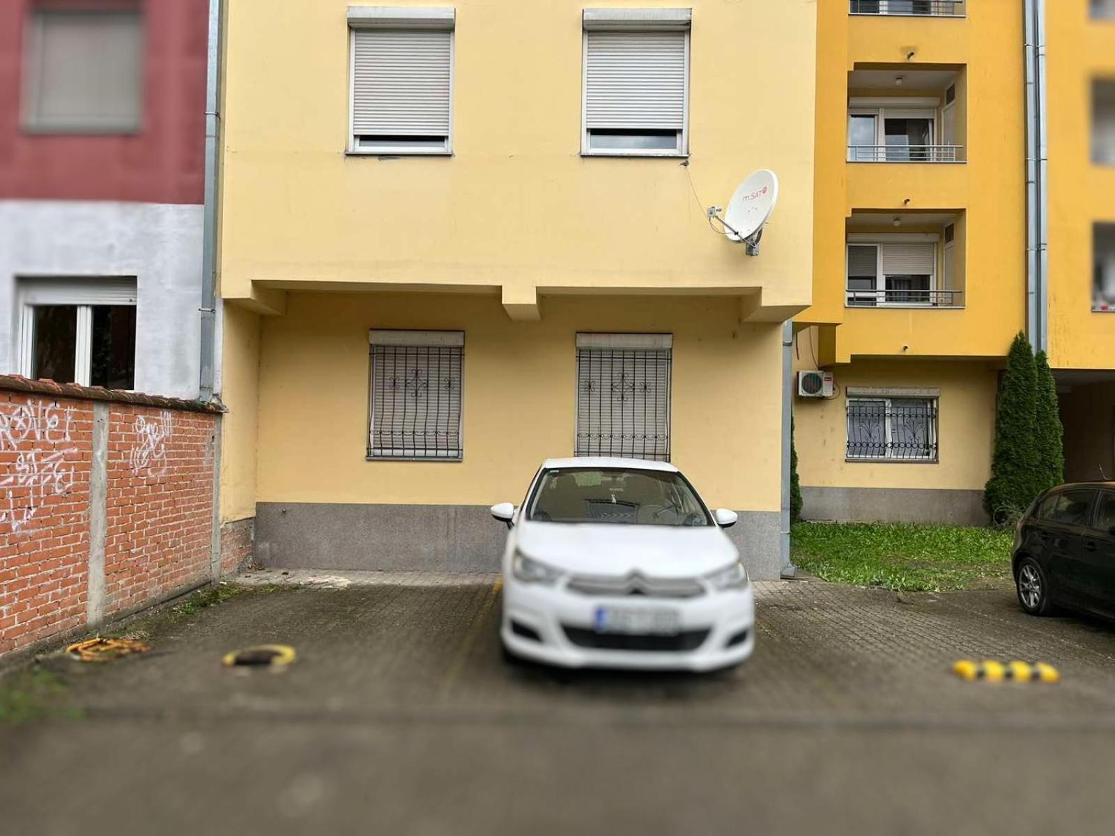 Modern Living Apts - Botanica - Private Parking Novi Sad Exterior foto